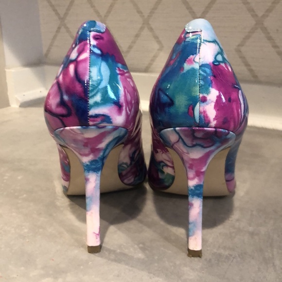 Bcbgeneration purple watercolor pointed toe heels size 8 - Picture 5 of 13
